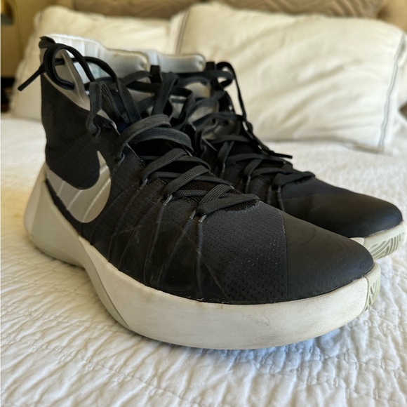 Nike Hyperdunk Basketball Mens Shoes size 11 - Picture 5 of 9